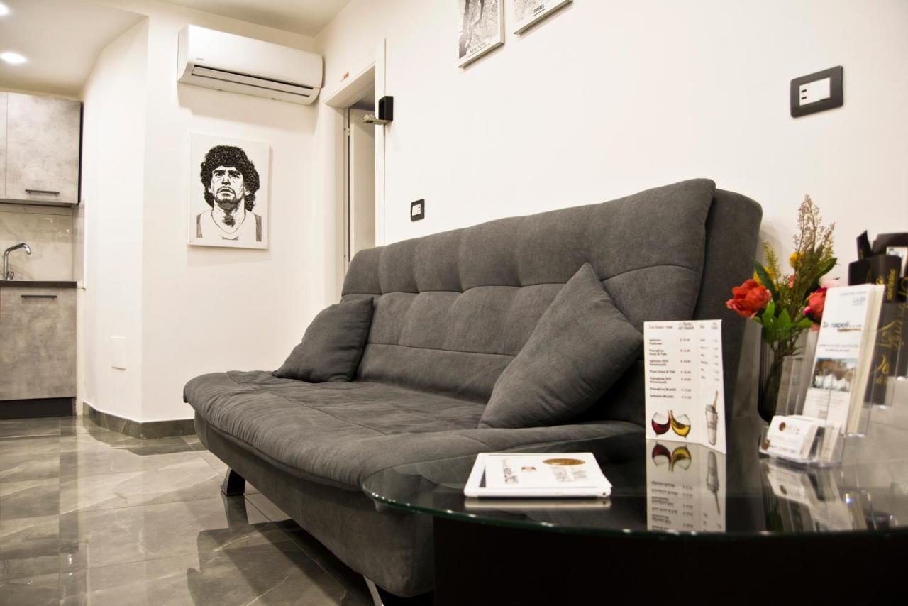 Suite Napoli Sotterranea Con Jacuzzi 外观 照片